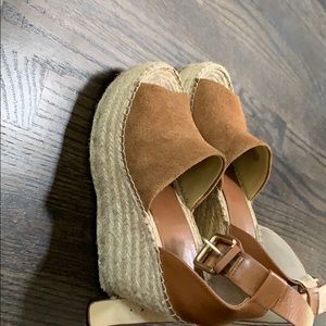 Marc Fischer espadrille size 7, tan